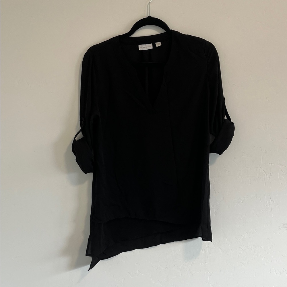 New York & Company Black V-Neck Tunic with Roll-Tab Sleeves Blouse, Medium